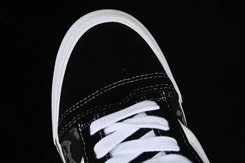 All categories Vans Vans series Vans Low Vans low-top Vans Knu-Skool high-end customized joint denim presbyopic bread shoes VN0009QC6BT